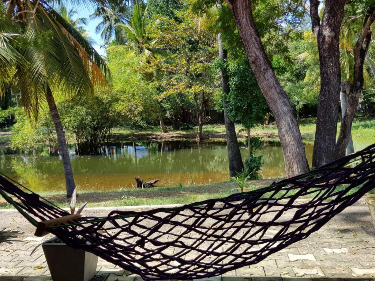 Lucky Beach Resort Triquinimale Exterior foto